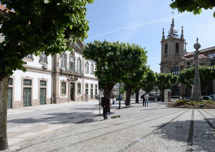 Câmara Municipal De Penafiel 9673